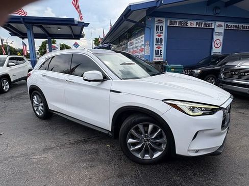 Used 2019 INFINITI QX50 Essential w/ Premium Heat Package AWD/4WD image 2