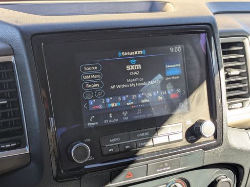 Used 2022 Nissan Frontier SV w/ Technology Package image 22