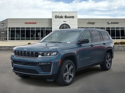 New 2026 Jeep Grand Cherokee L Limited AWD/4WD image 2