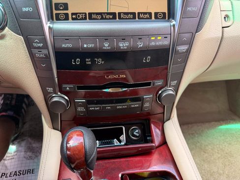 Used 2009 Lexus LS 460 RWD image 51