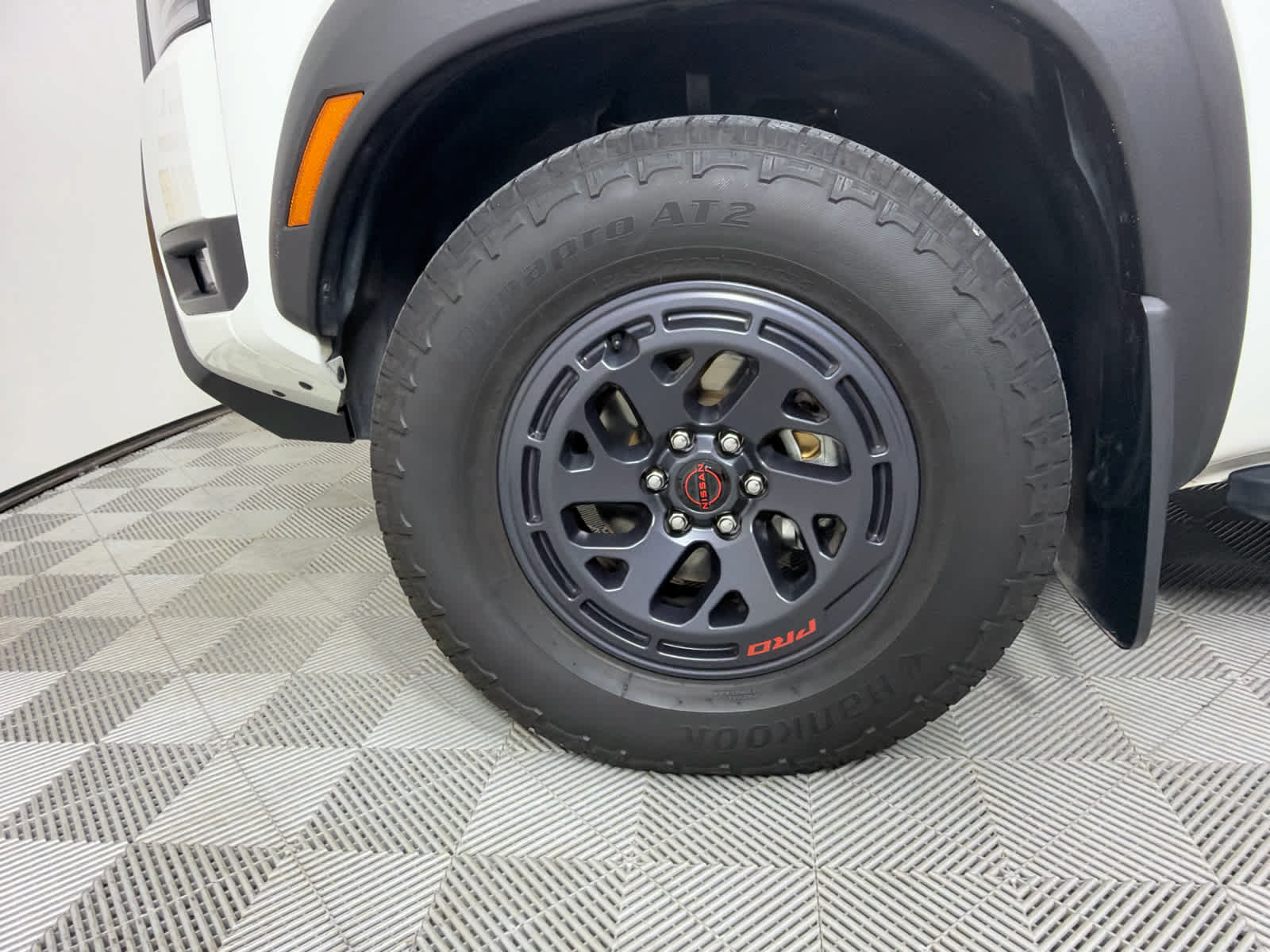 Certified 2025 Nissan Frontier PRO-4X AWD/4WD image 10