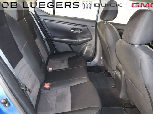 Used 2023 Nissan Sentra SR w/ Electronics Package image 16