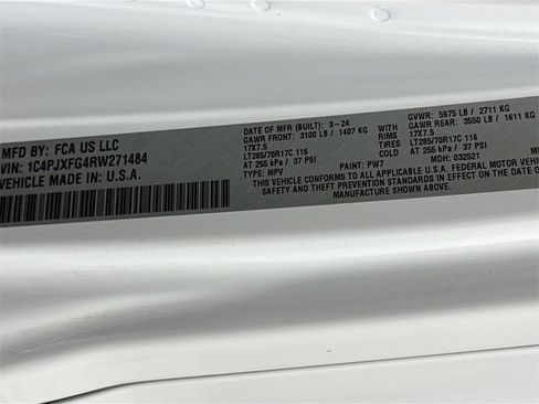 Used 2024 Jeep Wrangler Unlimited Rubicon image 28