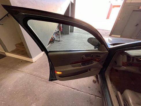 Used 2002 Buick Le Sabre Limited image 21