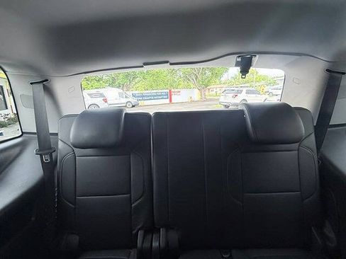 Used 2018 Chevrolet Tahoe LT RWD image 11