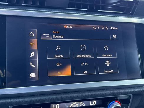 Used 2022 Audi Q3 2.0T Premium image 16