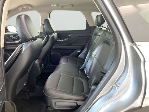 Used 2023 Lincoln Corsair AWD w/ Equipment Group 101A image 31