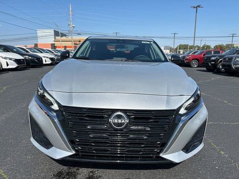 New 2025 Nissan Altima 2.5 S image 9