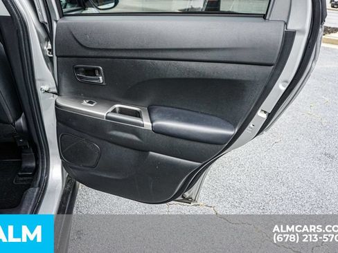 Used 2024 Mitsubishi Outlander Sport SE AWD/4WD image 53