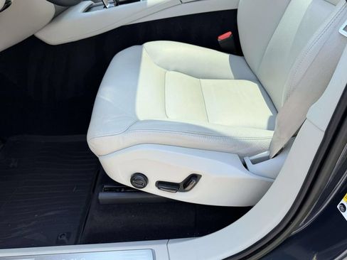 Used 2024 Volvo XC90 B5 Plus w/ Protection Package Premier AWD/4WD image 17