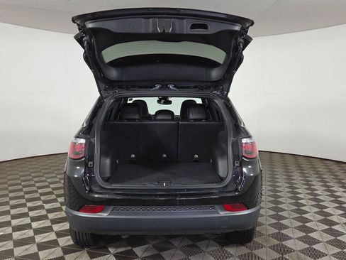 Used 2023 Jeep Compass Latitude AWD/4WD image 27
