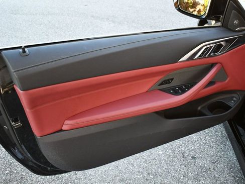 Used 2025 BMW 430i Convertible w/ M Sport Package image 16