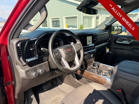 Used 2023 GMC Sierra 1500 Elevation w/ Preferred Package AWD/4WD image 18