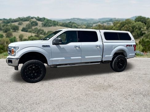 Used 2018 Ford F150 XLT w/ Equipment Group 302A Luxury AWD/4WD image 4