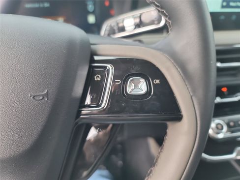 New 2026 Lincoln Corsair Premiere FWD image 21