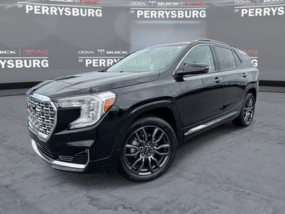 Used 2023 GMC Terrain Denali w/ Black Diamond Edition