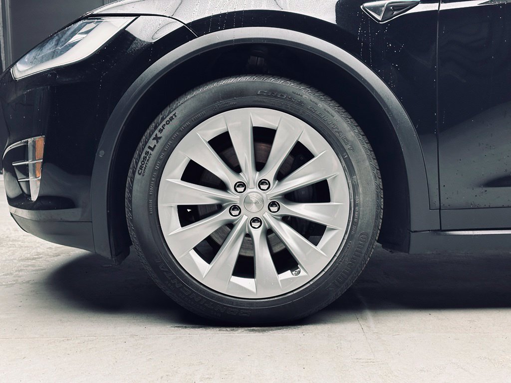 Used 2019 Tesla Model X 75D AWD/4WD image 32