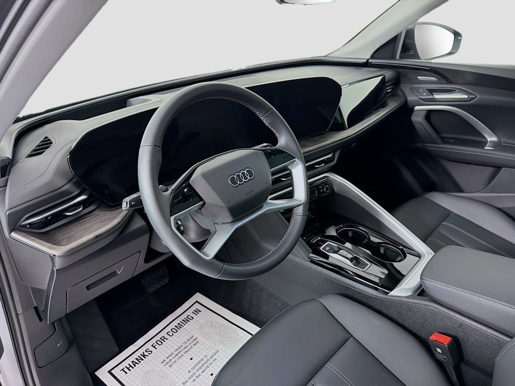 Used 2025 Audi Q5 Premium Plus w/ Premium Plus AWD/4WD image 9