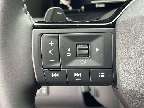 New 2026 Nissan Pathfinder Platinum w/ Lighting Package AWD/4WD image 34