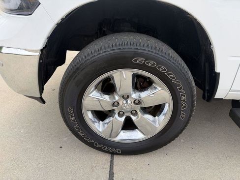 Used 2017 RAM 1500 Big Horn AWD/4WD image 17