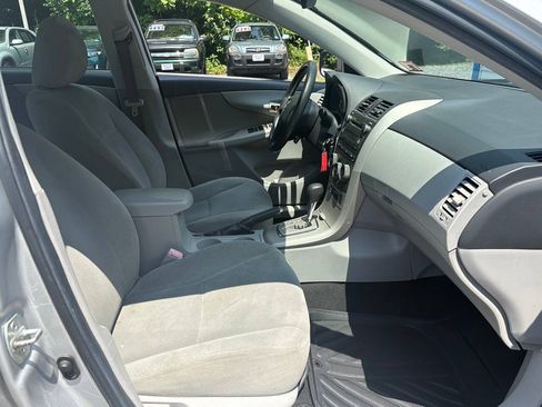 Used 2011 Toyota Corolla FWD image 20