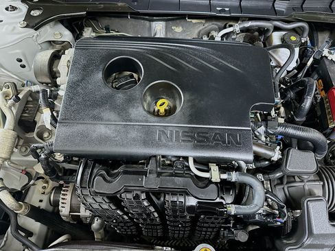 Used 2019 Nissan Altima 2.5 S FWD image 32
