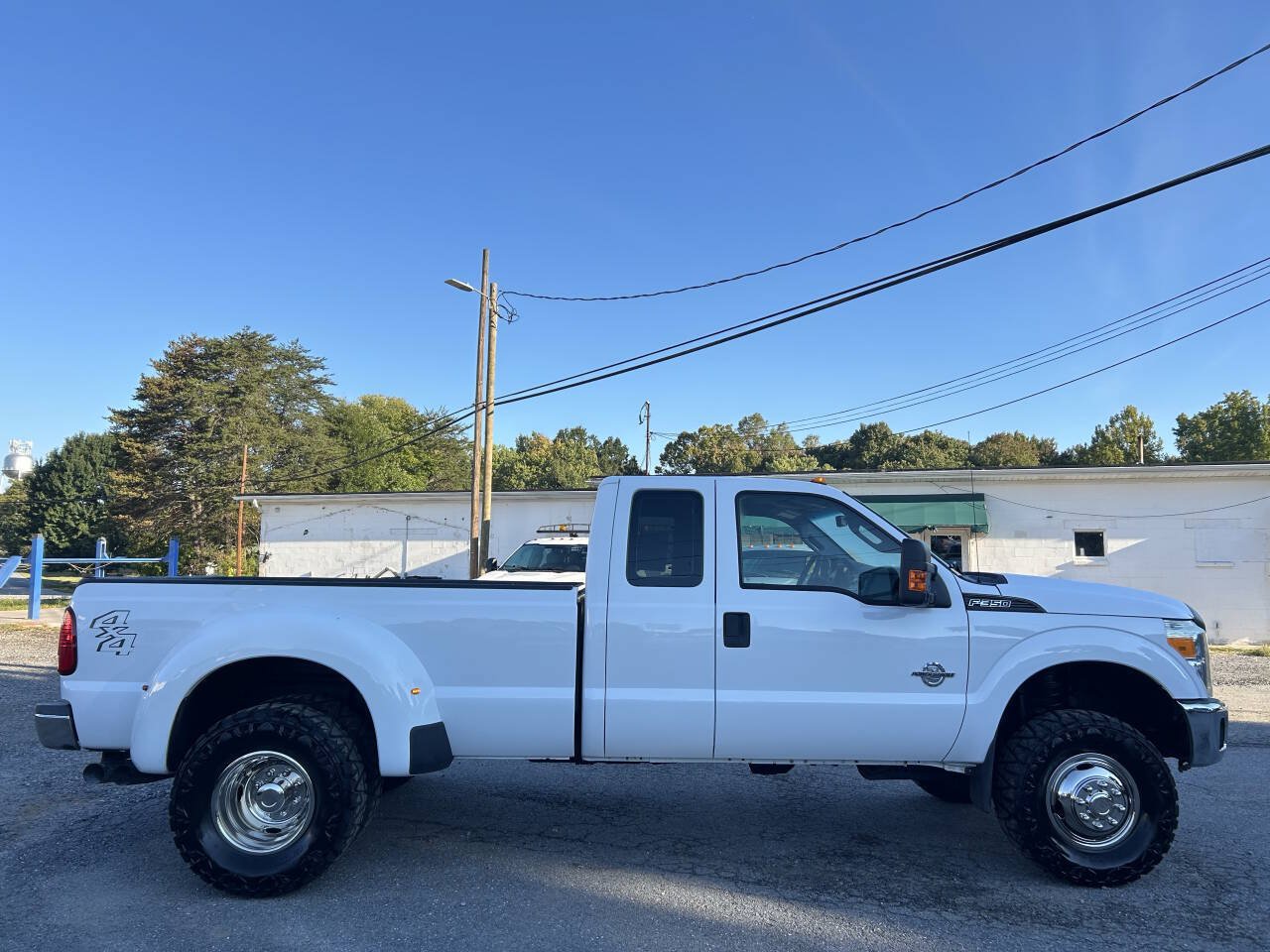 Used 2016 Ford F350 XL w/ Power Equipment Group AWD/4WD image 5