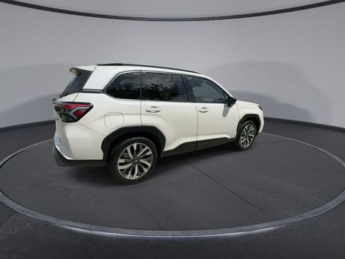 Certified 2025 Subaru Forester Touring AWD/4WD image 8