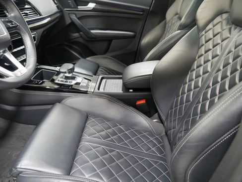 Certified 2023 Audi SQ5 Prestige w/ Prestige Package image 18