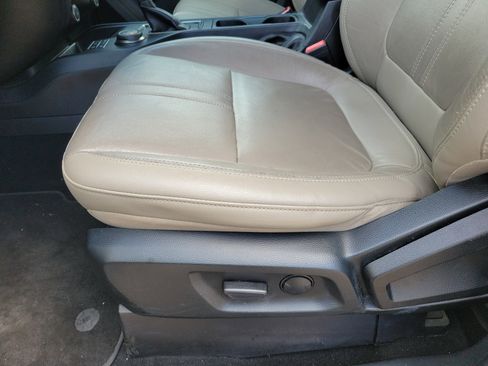 Used 2021 Ford Ranger Lariat w/ FX4 Off-Road Package image 5