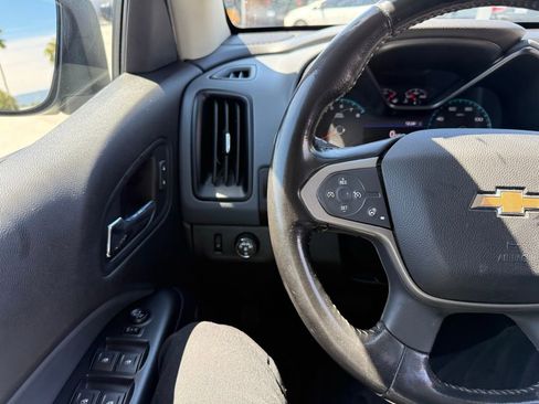 Used 2019 Chevrolet Colorado Z71 image 7