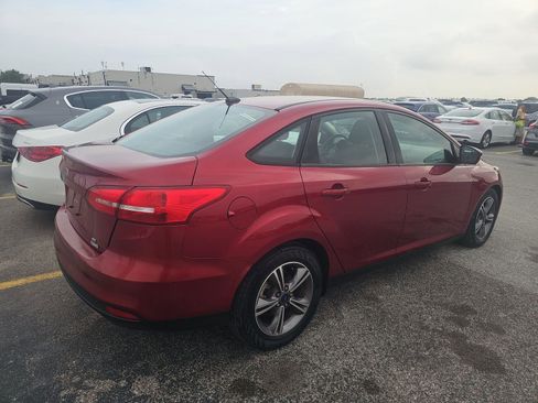 Used 2017 Ford Focus SE FWD image 6