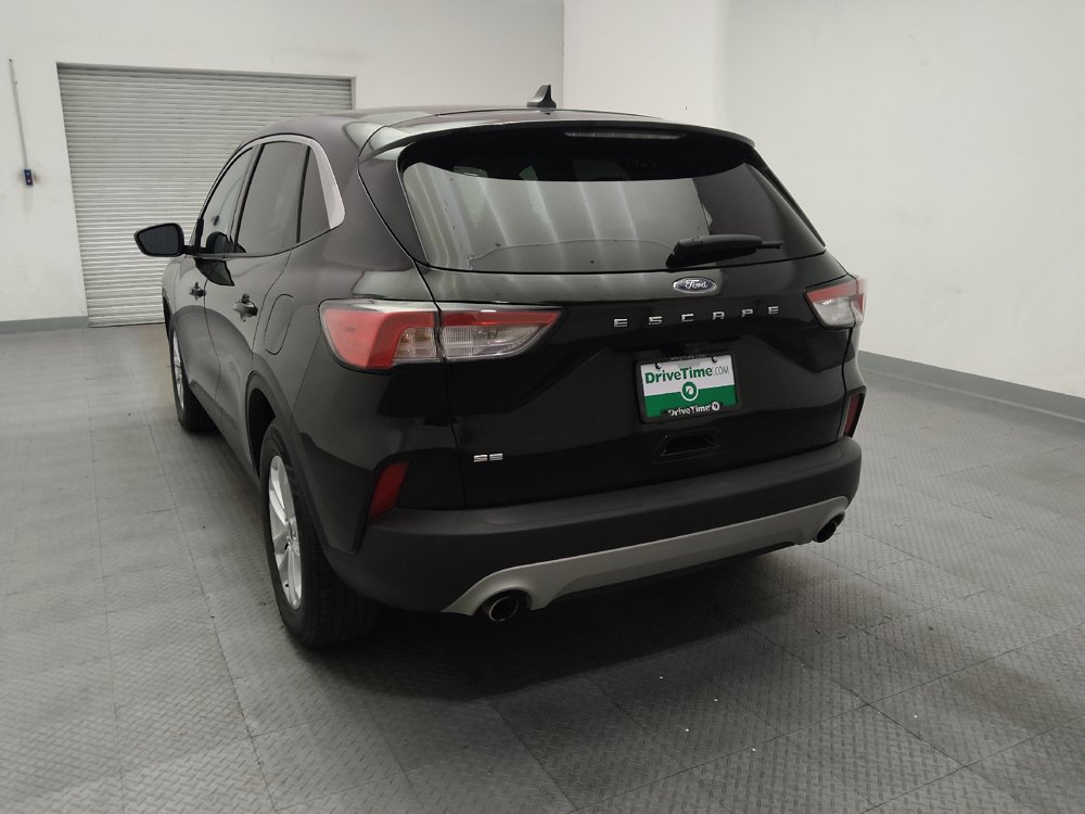 Used 2022 Ford Escape SE FWD image 6