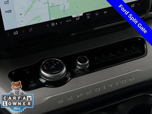 Used 2025 Ford Expedition Active AWD/4WD image 17