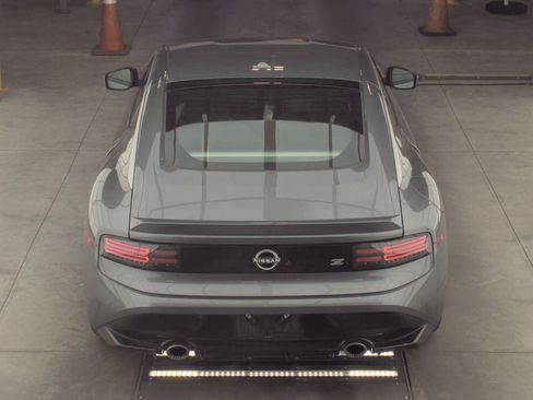 Used 2024 Nissan Z Performance w/ Floor Mat Package RWD image 5
