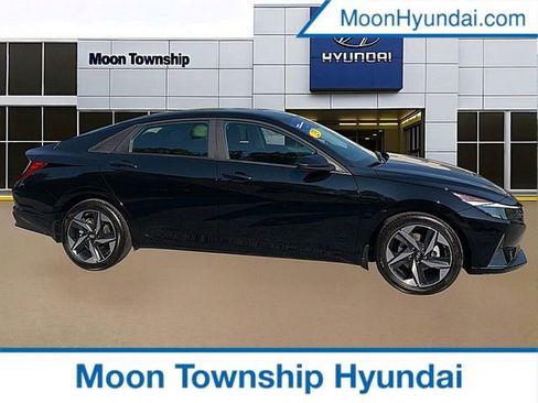 Certified 2023 Hyundai Elantra SEL w/ Convenience Package FWD image 1