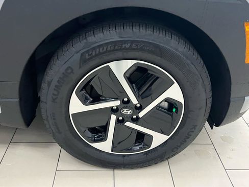 New 2026 Hyundai Ioniq 9 SE AWD/4WD image 15