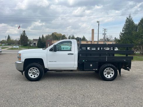 Used 2015 Chevrolet Silverado 3500 W/T AWD/4WD image 2