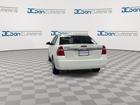 Used 2007 Chevrolet Malibu LS w/ Enhanced Safety Package FWD image 7