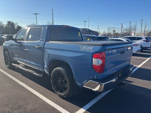 Used 2019 Toyota Tundra SR5 image 3