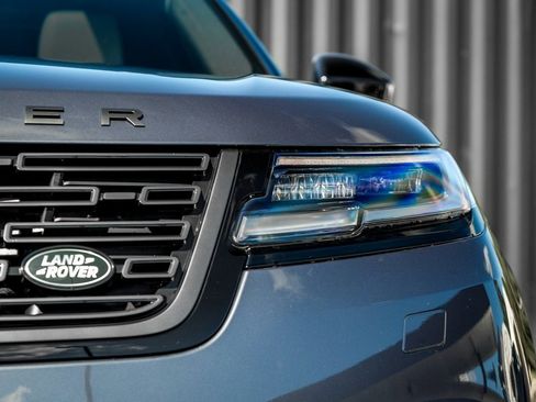 New 2026 Land Rover Range Rover Velar Dynamic SE image 6