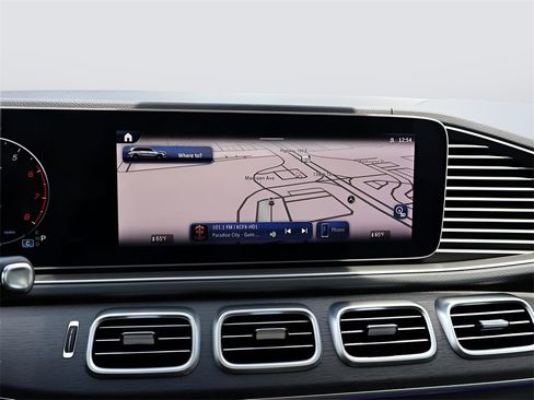 Certified 2025 Mercedes-Benz GLS 450 4MATIC image 23