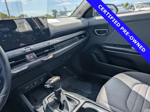 Used 2025 Kia K4 EX FWD image 30
