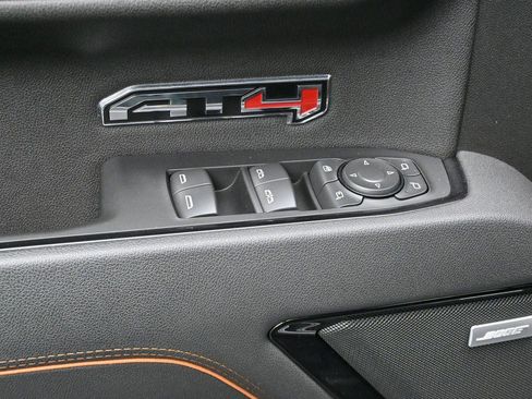 Used 2025 GMC Sierra 1500 AT4 w/ AT4 Premium Package AWD/4WD image 12