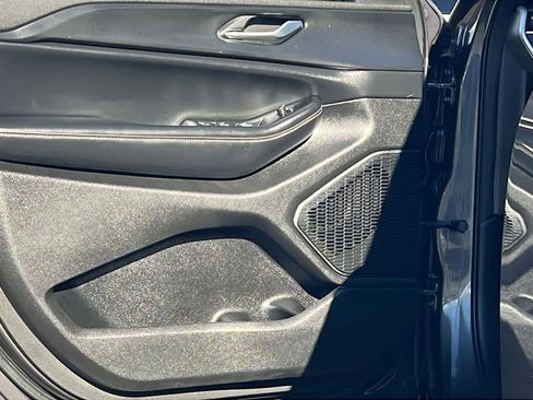 Certified 2023 Jeep Grand Cherokee L Altitude image 23