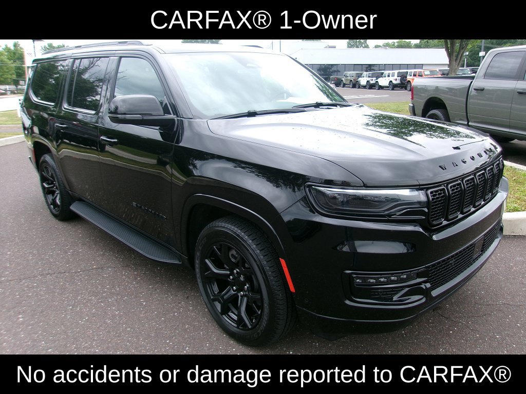 Used 2024 Jeep Wagoneer L Series II AWD/4WD image 2