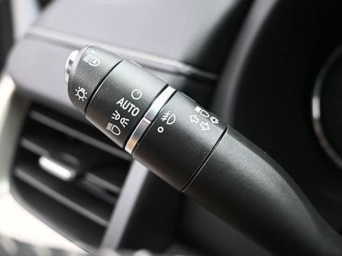 Used 2022 GMC Terrain Denali image 26