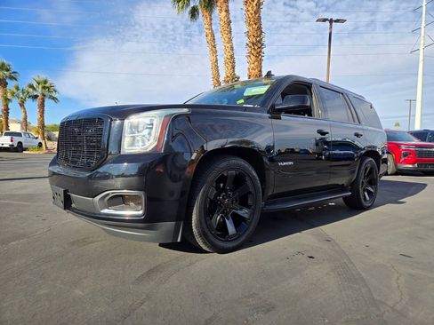 Used 2020 GMC Yukon SLT w/ Graphite Performance Edition image 2