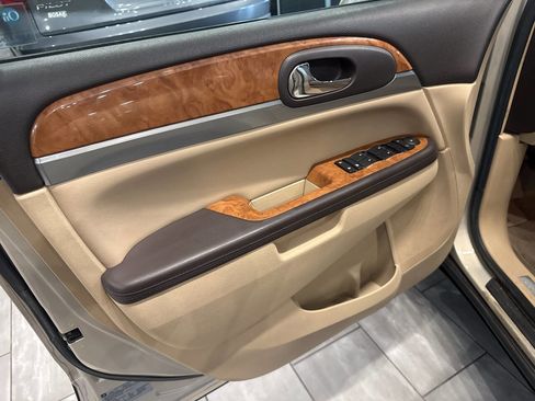 Used 2008 Buick Enclave CX w/ Driver Confidence Package image 15