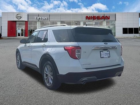 Used 2023 Ford Explorer Limited w/ Equipment Group 301A RWD image 5